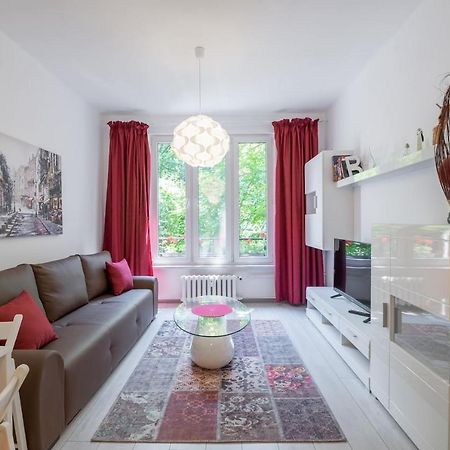 Your Perfect Place To Stay On Vitosha Str Apt Sófia Exterior foto